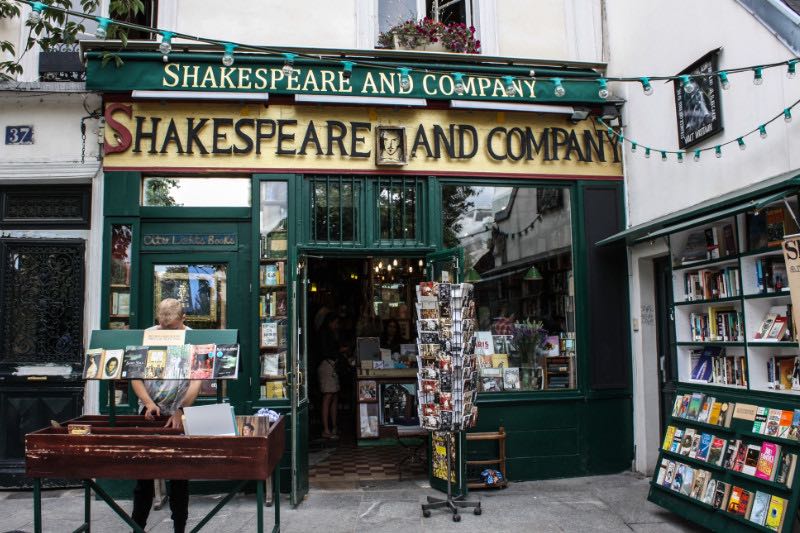 La fabuleuse et très inattendue histoire de Shakespeare and Company