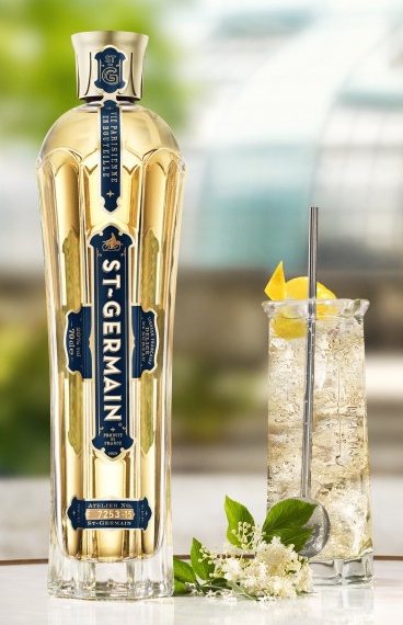 St Germain cocktail Spritz blanc